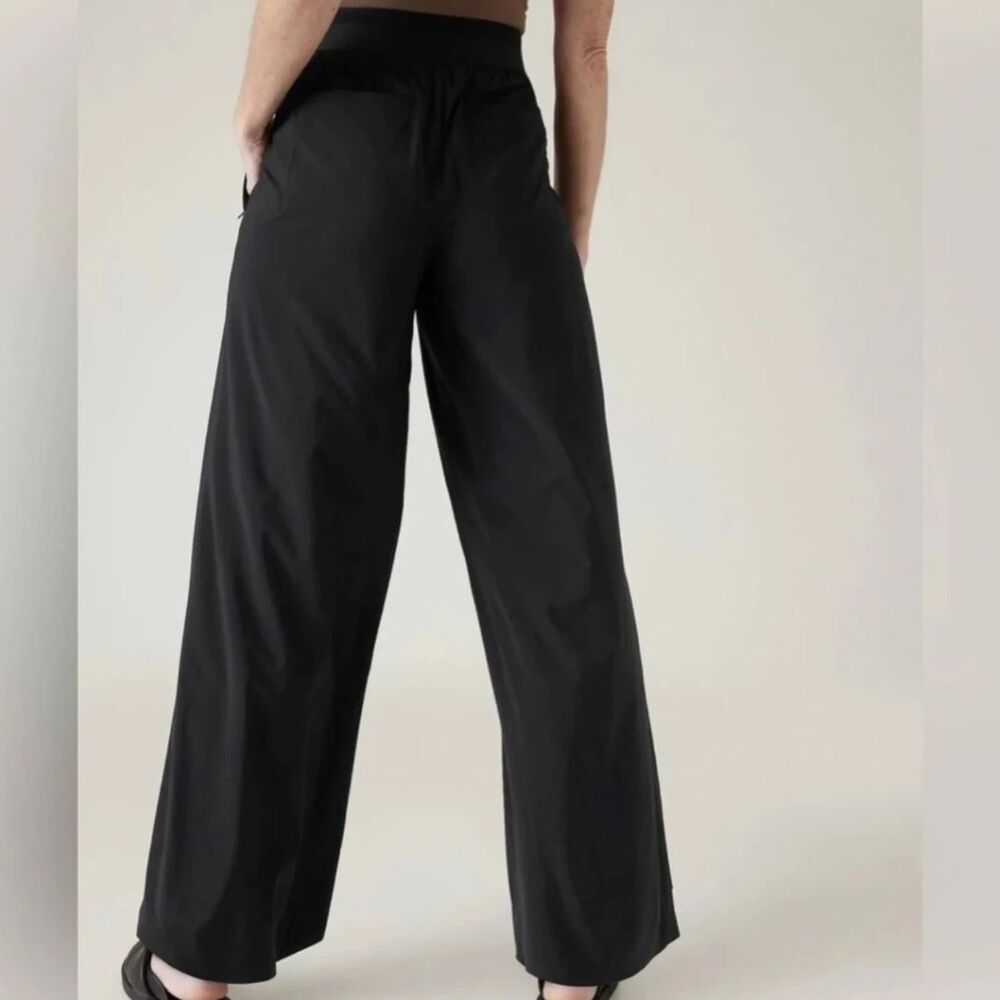 Athleta Brooklyn Heights Wide Leg Pant - Black 6 - Picture 2 of 10